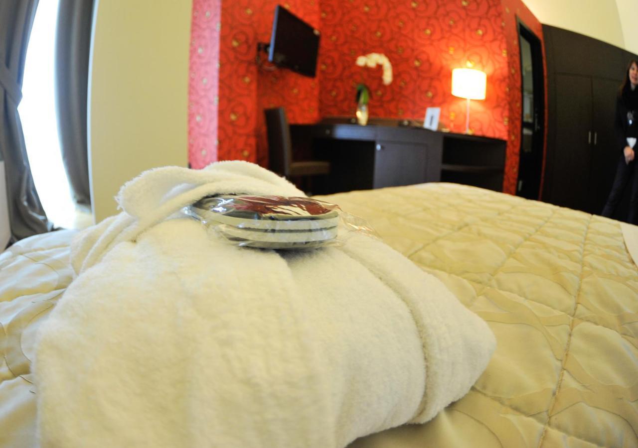 Ekk Hotel Citta Sant'Angelo Exteriör bild